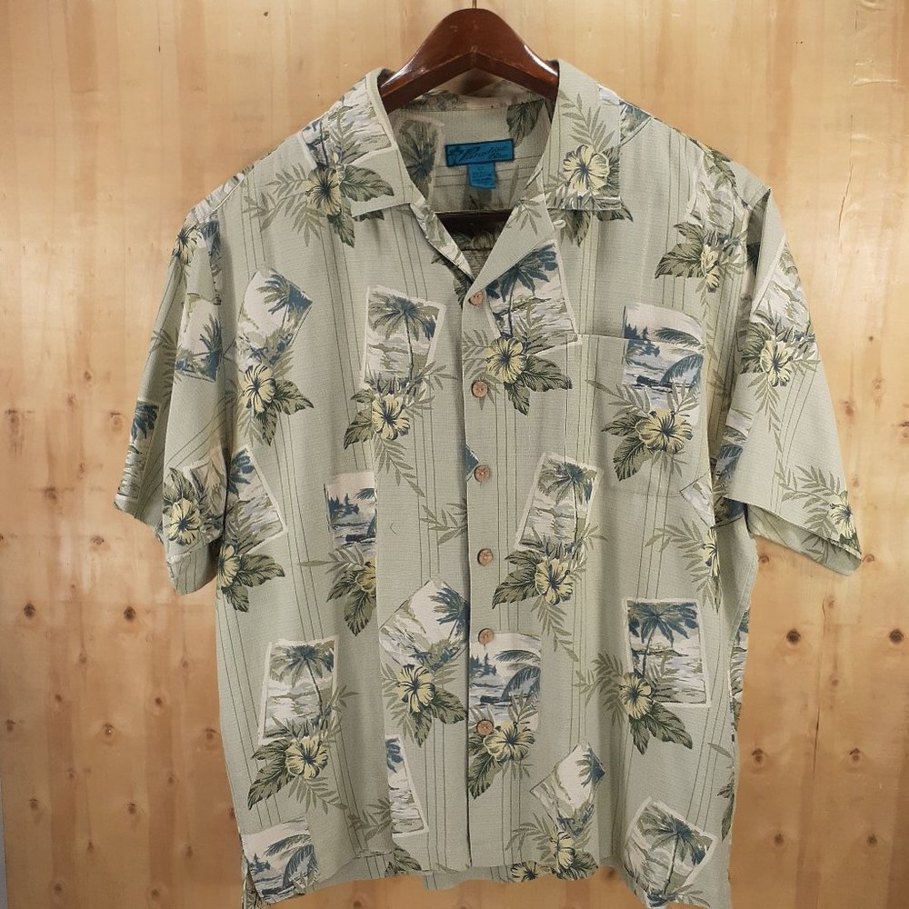Hawaiian Shirt (Vintage Very-Rare)Paradise Blue Silk Short Sleeve Early 90's